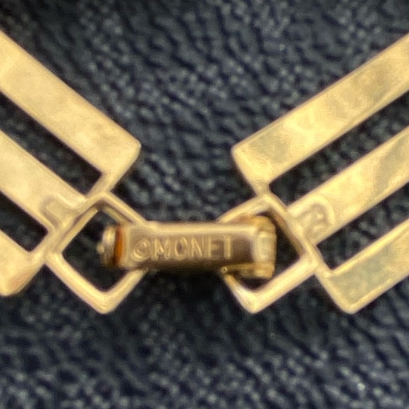 Monet Signed vintage bracelet - Picture 3 of 3